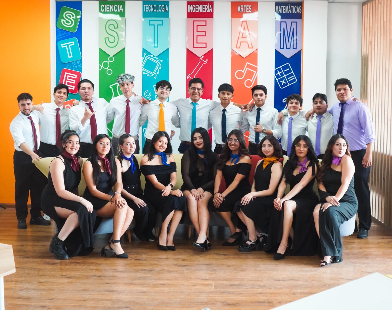 Miembros de la Rama Estudiantil IEEE UCACUE